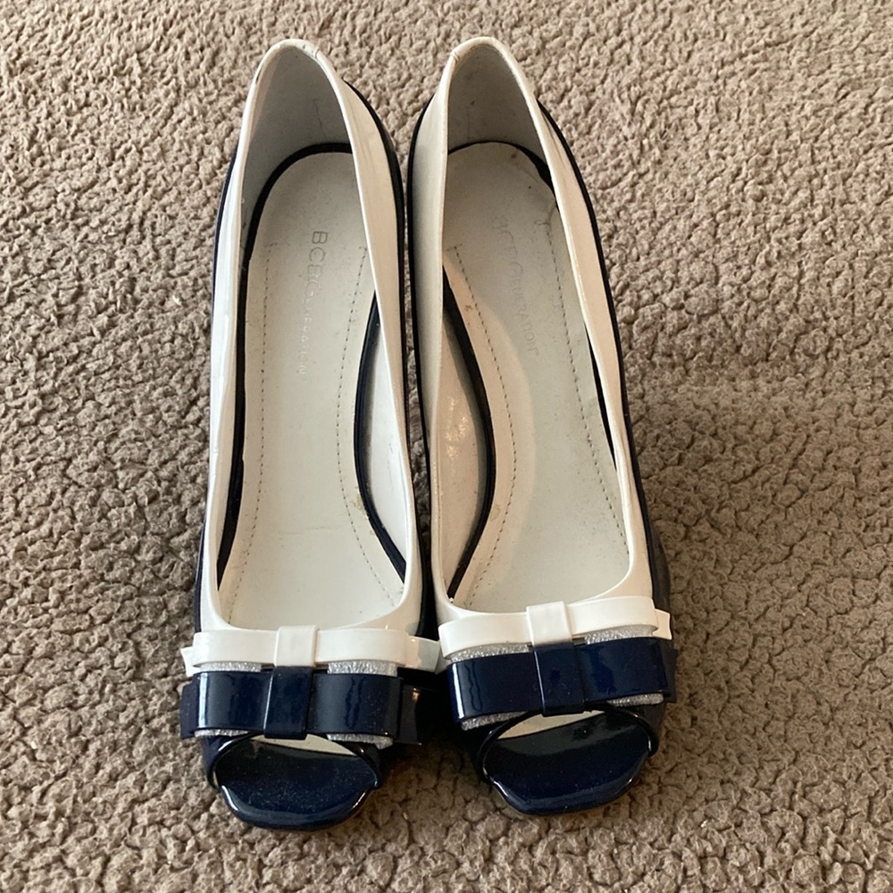 New BCBG Navy and White Peep Toe Heels!